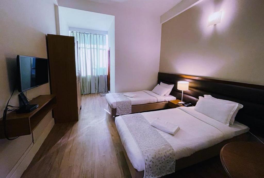 Hotel Tragopan Dimāpur Екстериор снимка