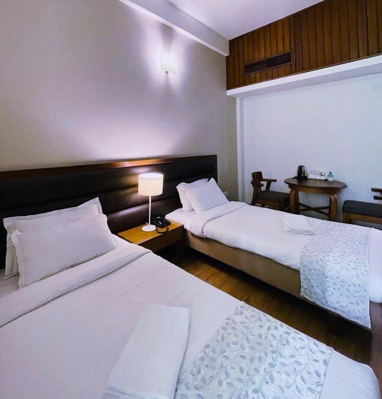 Hotel Tragopan Dimāpur Екстериор снимка