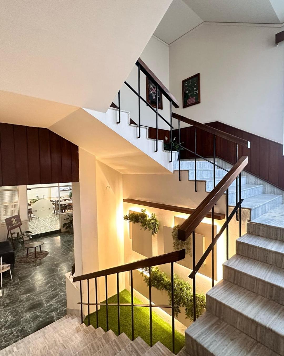 Hotel Tragopan Dimāpur Екстериор снимка